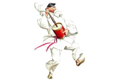 Pulcinella in bianco, con maschera nera, suona un tamburo rosso. Un'icona del carnevale che porta gioia e ritmo.