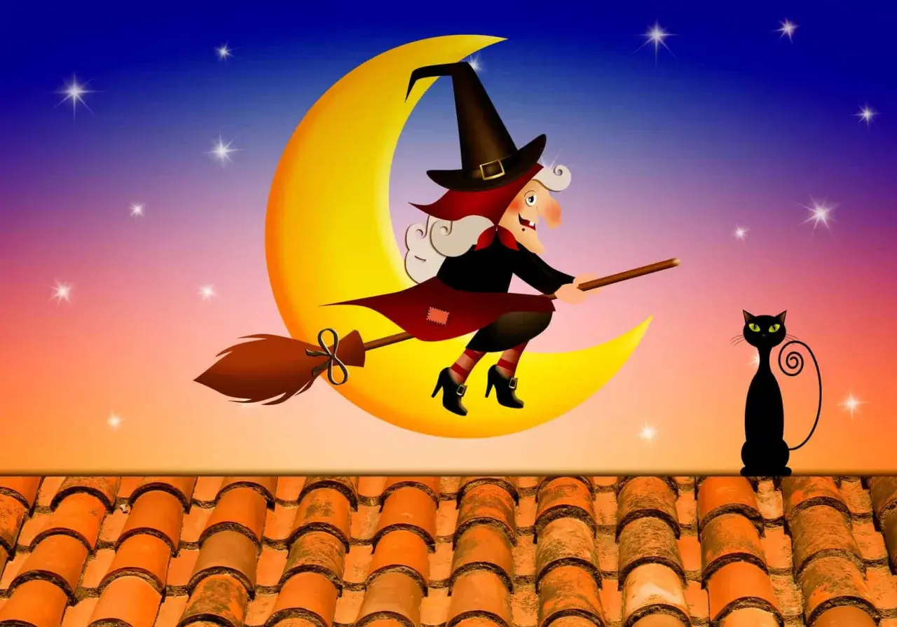 La Befana vola sulla luna con il suo gatto nero, pronta a portare via le feste.